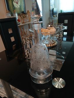 Vintage Heisey Tally Ho Glass Decanter 