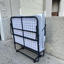 Twin Rollaway Foldable Bed With Wheels 