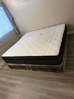 King size bed