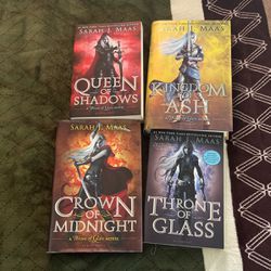 Throne Of Glass Collection