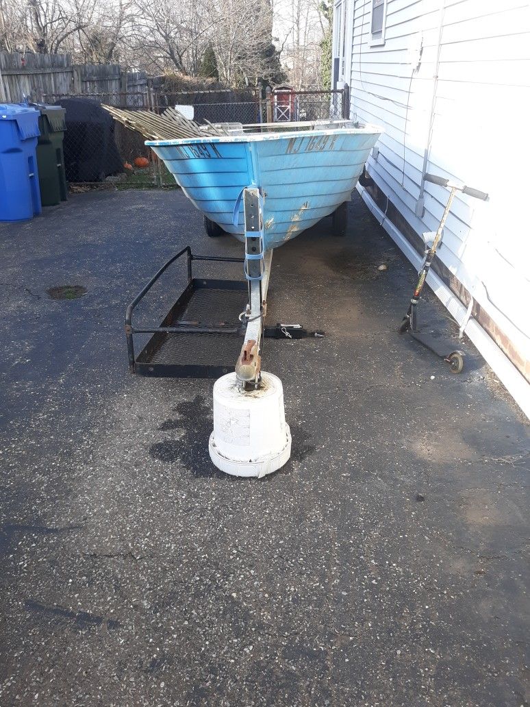 14ft Boat And Trailer