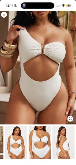 One piece bathing suit
