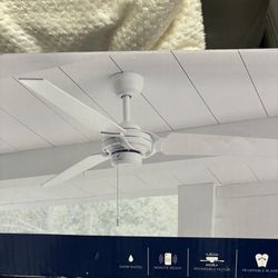 Harbor Breeze Brees 52" Ceiling Fan Matte White Remote Reversible Indoor/Outdoor $50