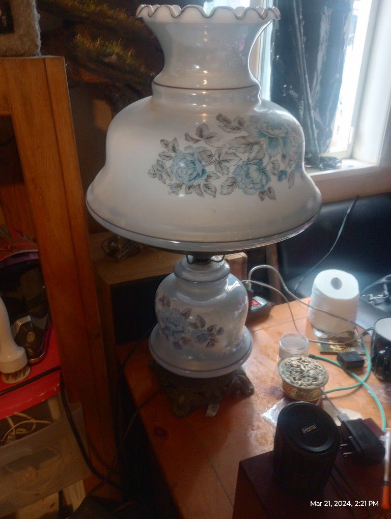 Antique Lamps For Sale Milk Glass