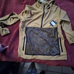 HUF *wind-breaker* LightJacket $90