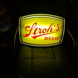 Stroh"s Light Up Beer Sign