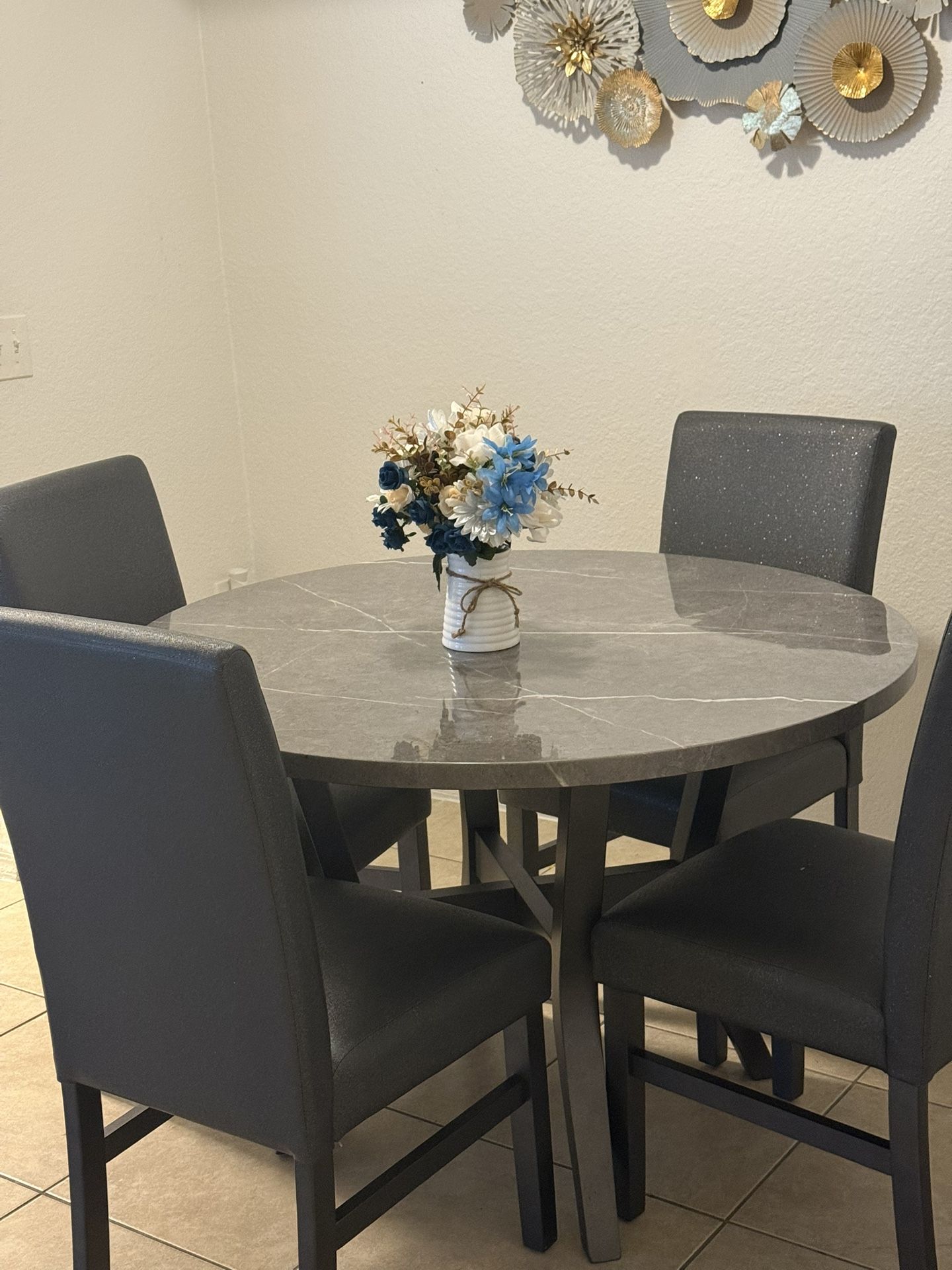 Dining Table set with Chair