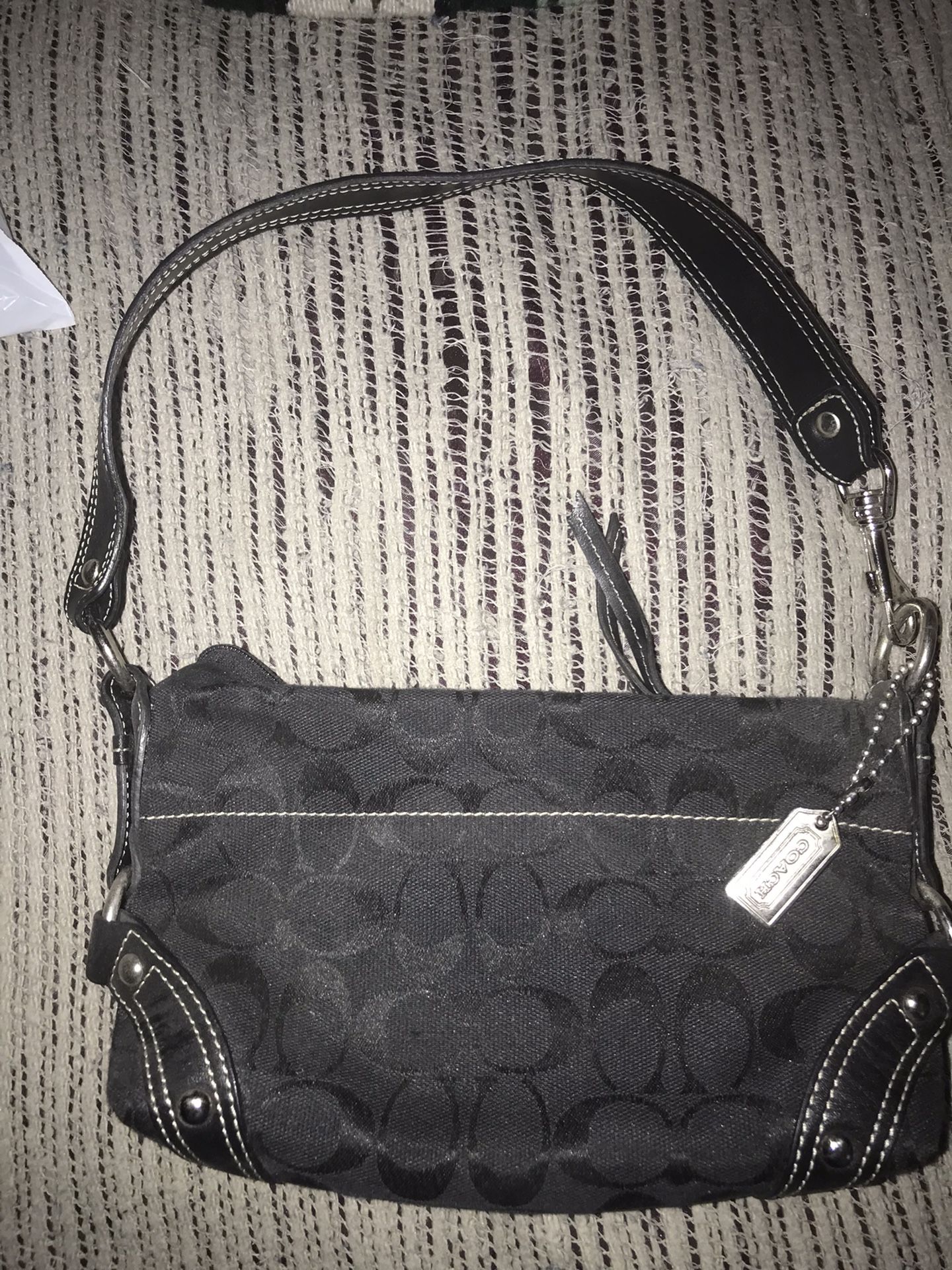 Lnew Very Nice Coach Handbag Only $40 Firm