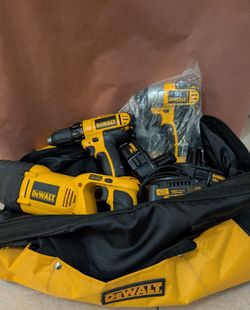 DEWALT 18V Tool Set