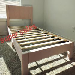 Twin Size Bed 