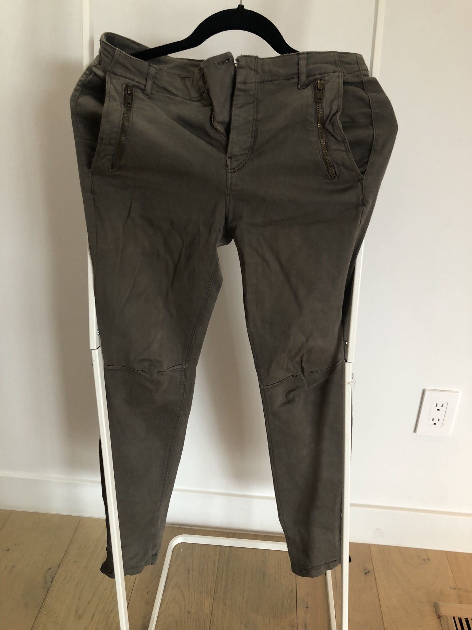 Zara Basic Dept 36 Denim Jeans Women’s Size 4