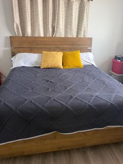 Wooden Bed Frame with Headboard and mattress