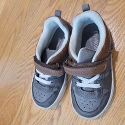 Oshkosh Toddler Shoe 8T