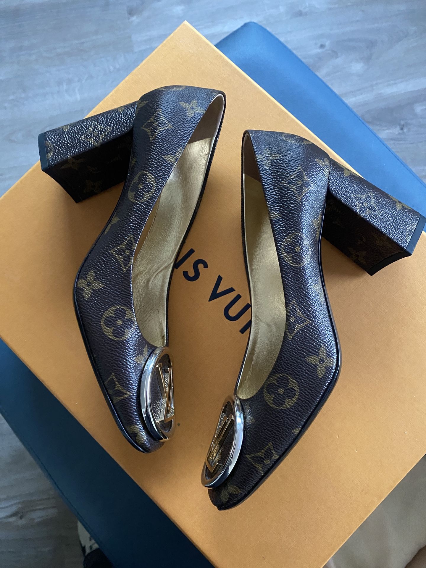 Louis Vuitton Monogram Madeleine Heels RARE-Sold Out