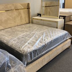 New Corduroy Headboard Tan White Headboard Bed 4 Pc $999