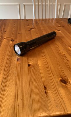 Mag-lite Flashlight