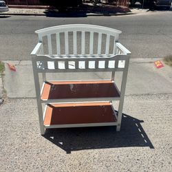 Graco Changing Table