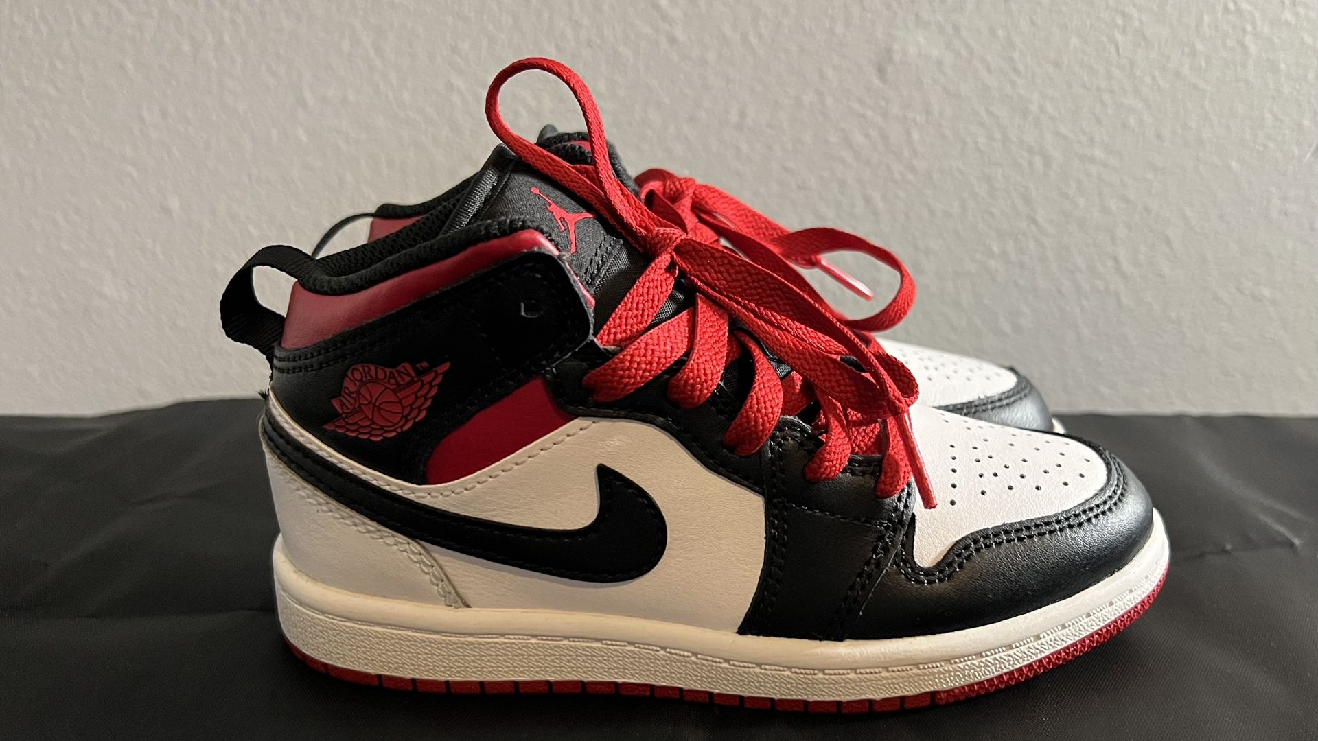 Kids Air Jordan 1’s