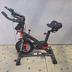 Schwinn IC4 Exercise Bike