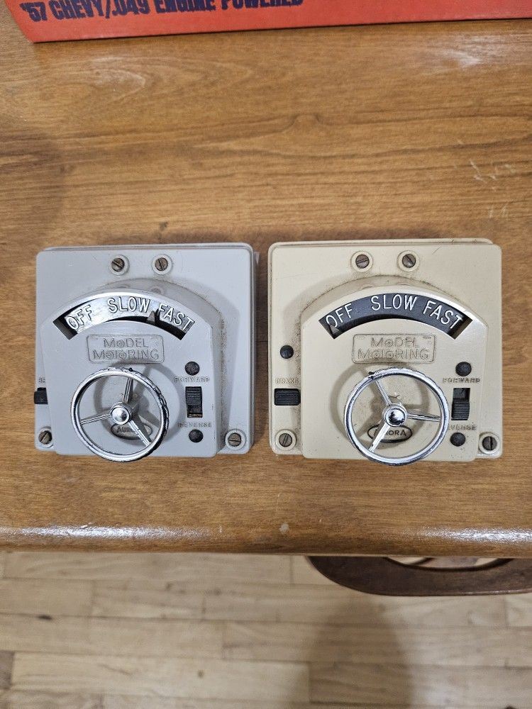 AURORA HO MODEL MOTORING STEERING WHEEL CONTROLLERS
