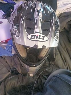 BILT dirt bike helmet sz large