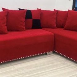 SECTIONAL BRAND New 