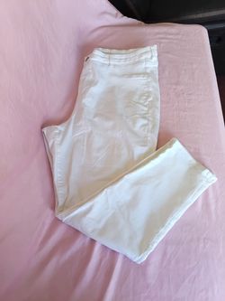 American Eagle Next Level Stretch Curvy Hi-Rise Jegging White Size 22