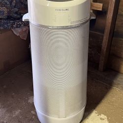 Air Conditioner, Frigidaire 