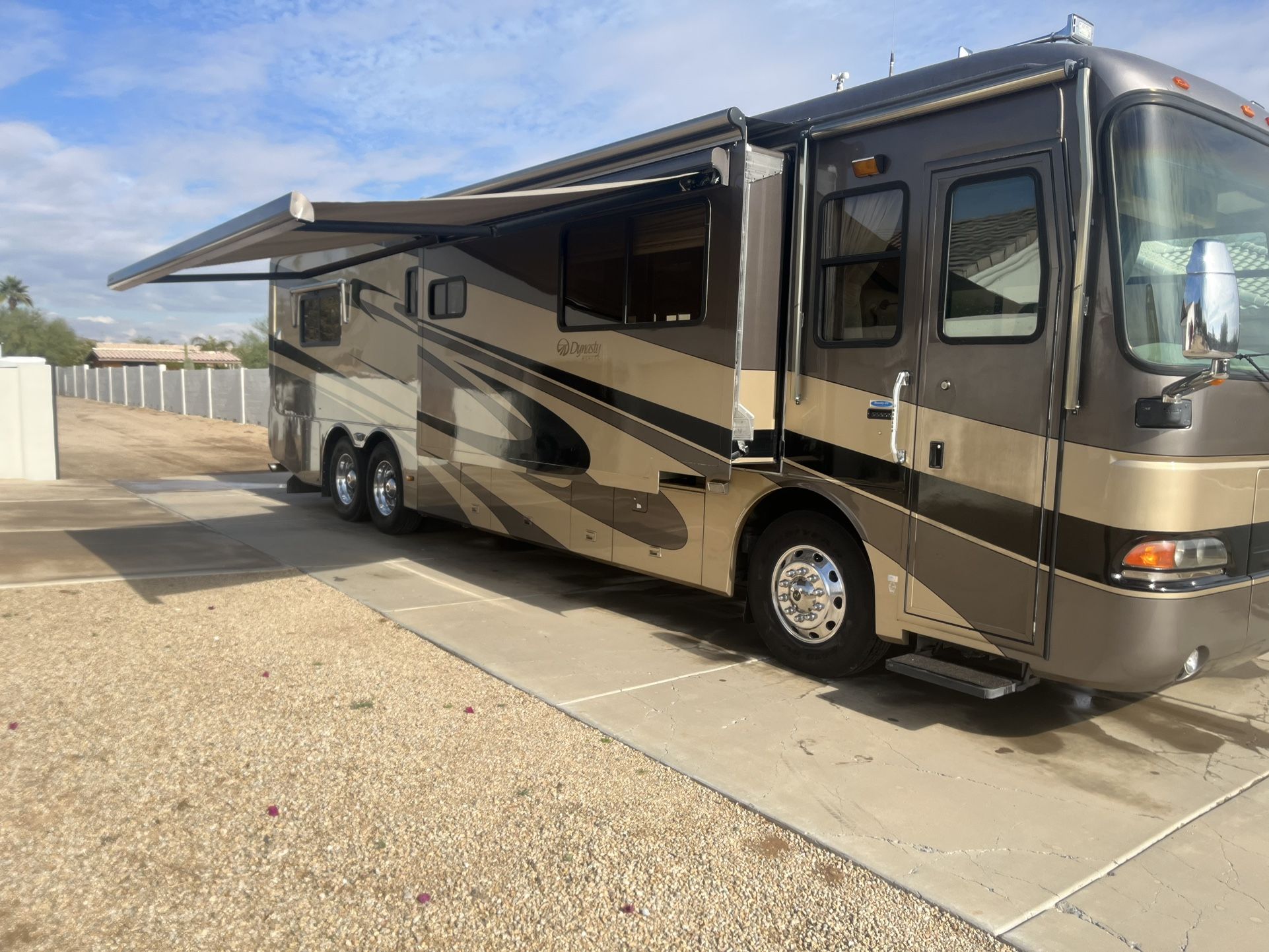 2004 Monaco Dynasty Bishop