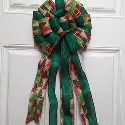 Beautiful 11" x 24" Holidays Bow
