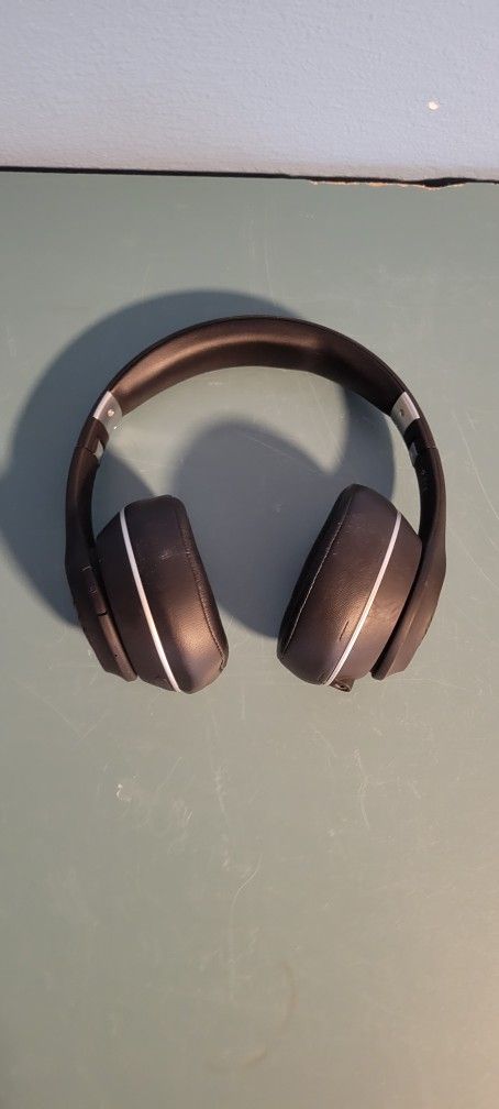 Tribit XFree Tune Bluetooth Headphones noise cancelling
