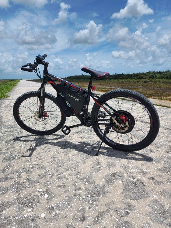 Custom Electric Bike 72v 2000watts 47mph Max Speed