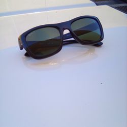Authentic Polarized Ray-Ban Sunglasses 