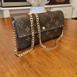 LOUIS VUITTON WALLET
