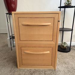 Elegant Light-Wood 2-Drawer Locking Cabinet – Spotless! (Key Lost)