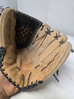 Rawlings  Baseball Glove  RBG201WB  11in RHT