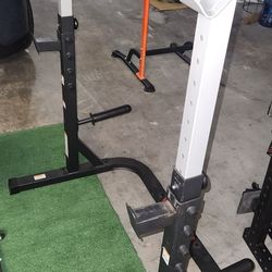 Squat Rack And Pull up Bar