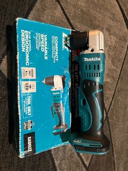 Makita 18V LXT 3/8" Right Angle Drill XAD02Z NEW W/5.0 USED BATTERY NO CHARGER