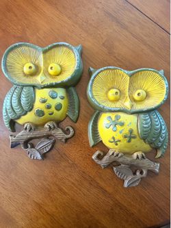 Vintage Sexton Owl wall plaques