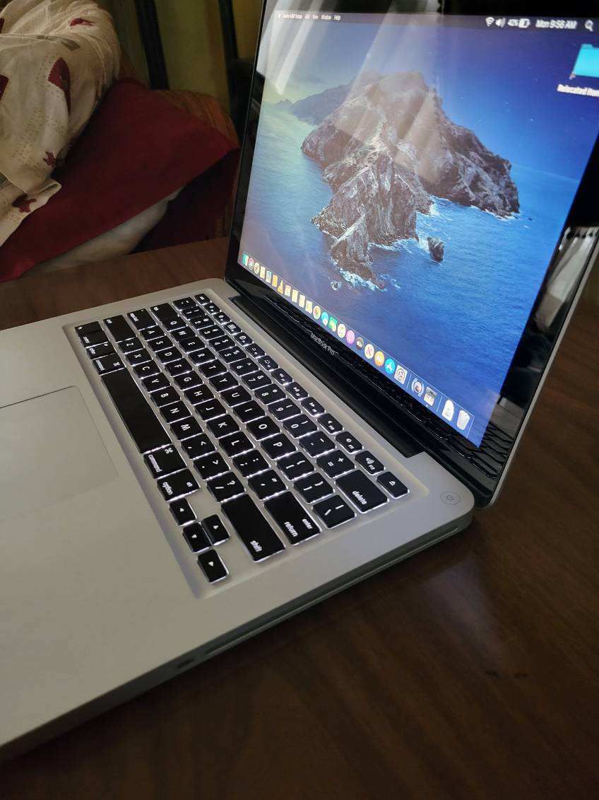 MacBook Pro (13-inch) 250gb SSD/8gb Of Ram 