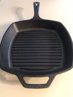 Lodge cast iron pan
