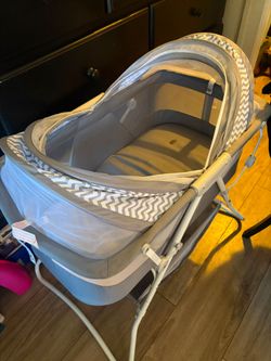 Baby Bassinet with Canopy