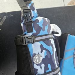 Dog Life Vest / Chaleco Salva Vidas Para Perro
