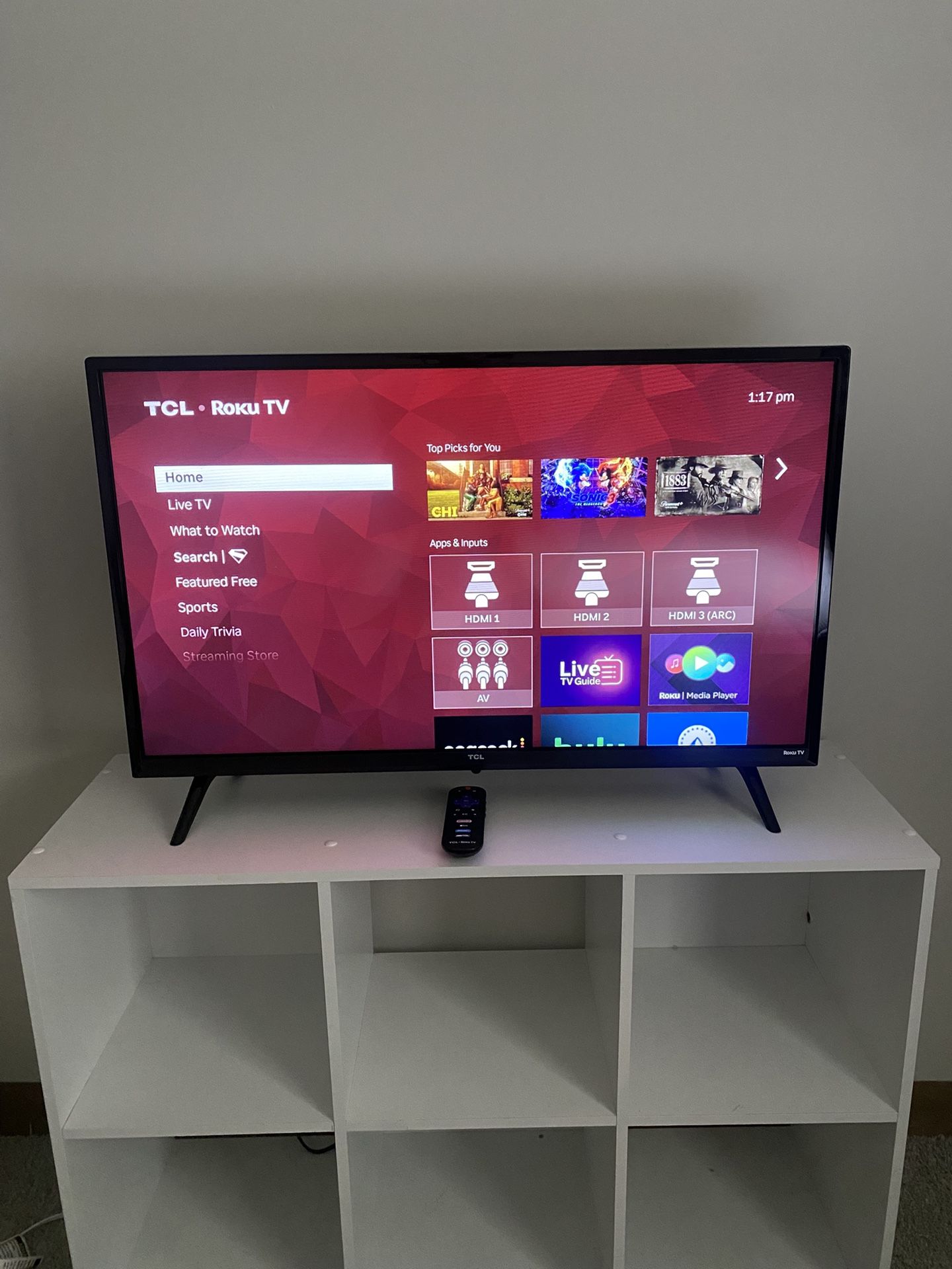 32” TCL Roku Smart TV