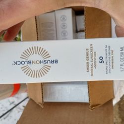 BrushOnBlock Sunscreen (Single Or Bundled) - Need Gone ASAP - Firm Prices ! 