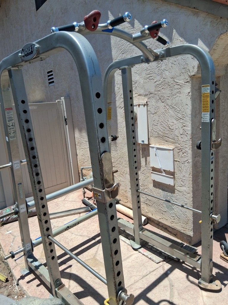 Hoist Power Cage