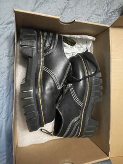 Dr. Martens Audrick Platform Size 5
