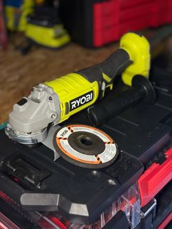 RYOBI ONE+ 18V Cordless 4-1/2 in. Angle Grinder (tool only)