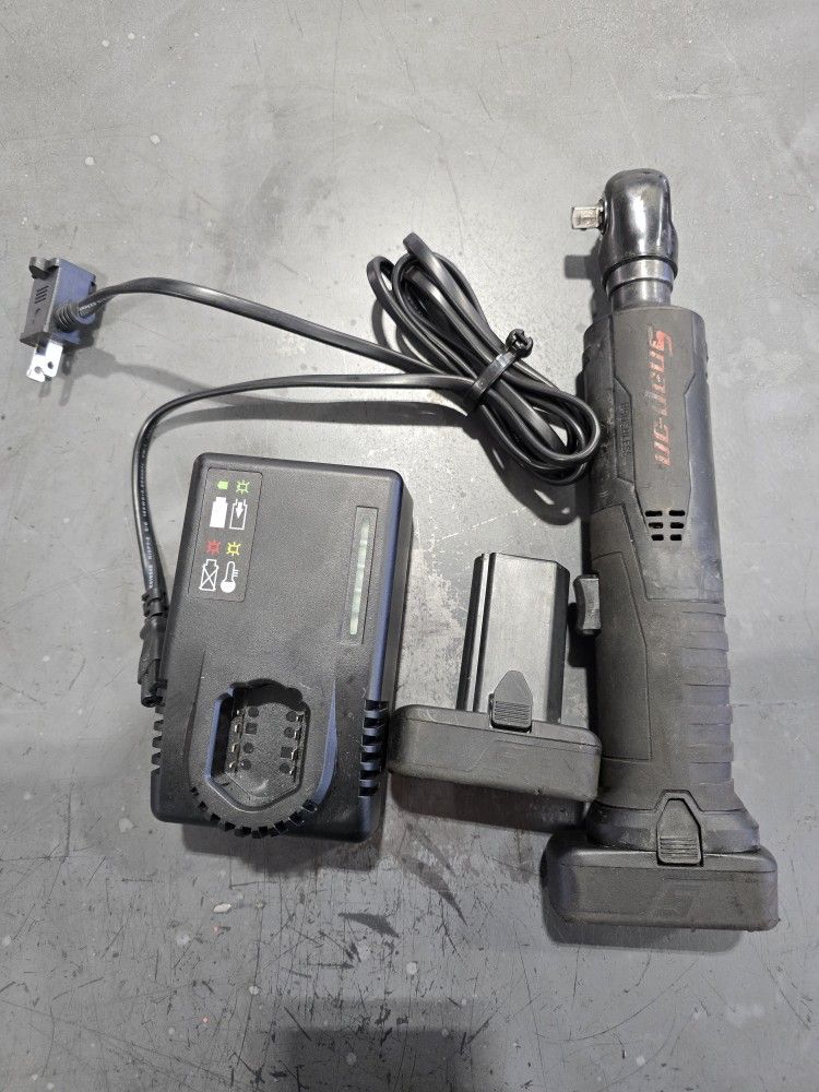 Snap On 3/8 Electric Ratchet 14.4 V Kit