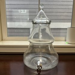 Glass beverage machine